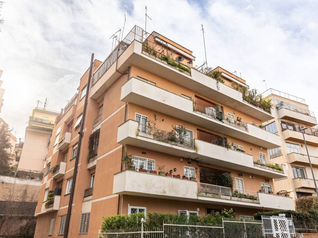 Appartamento a Roma in Via Monterosi - Foto 1