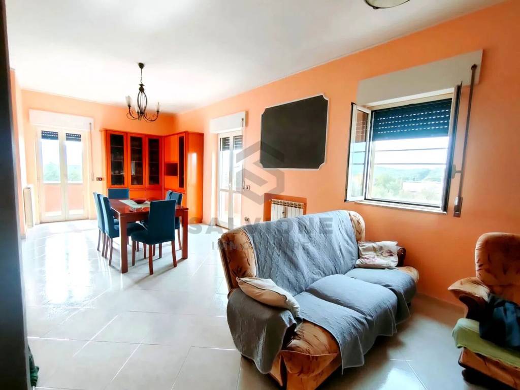 Villa a San salvatore telesino in Via Flavio Gioia - Foto 5