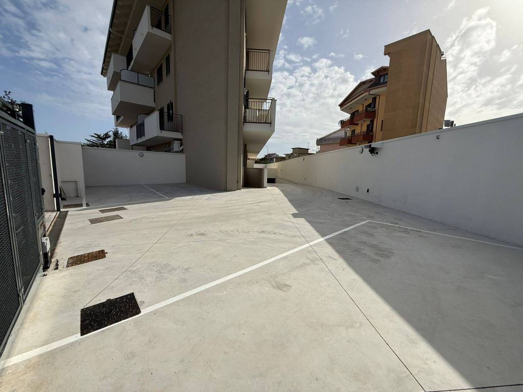 a Mugnano di napoli in Via Cristoforo Colombo, 33 - Foto 3