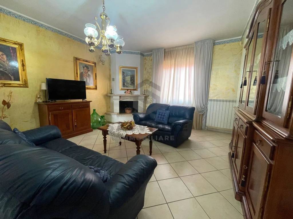 Appartamento a Amorosi in Via Iv Novembre - Foto 3