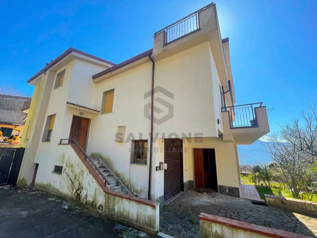 Villa a Guardia sanframondi in Via Coste S.N.C. - Foto 3