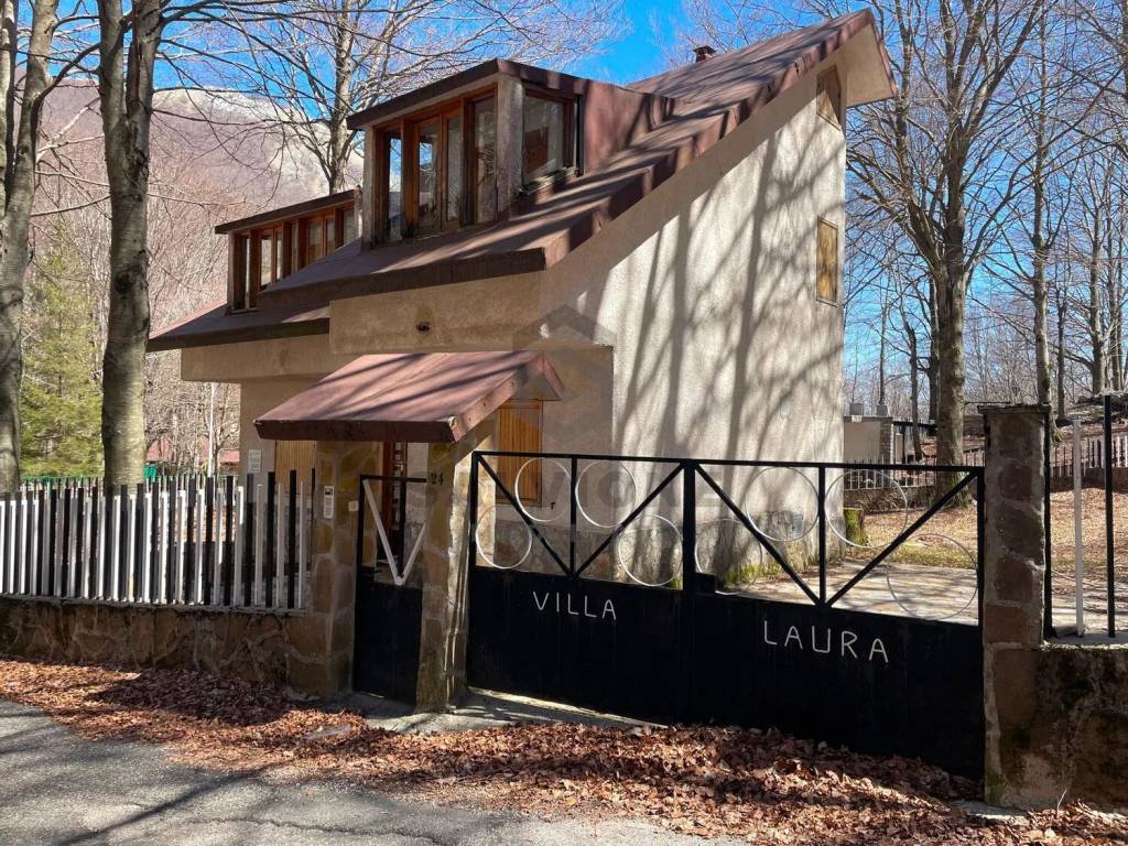 Villa a Cusano mutri in Strada Provinciale Panoramica Sud Matese - Foto 2