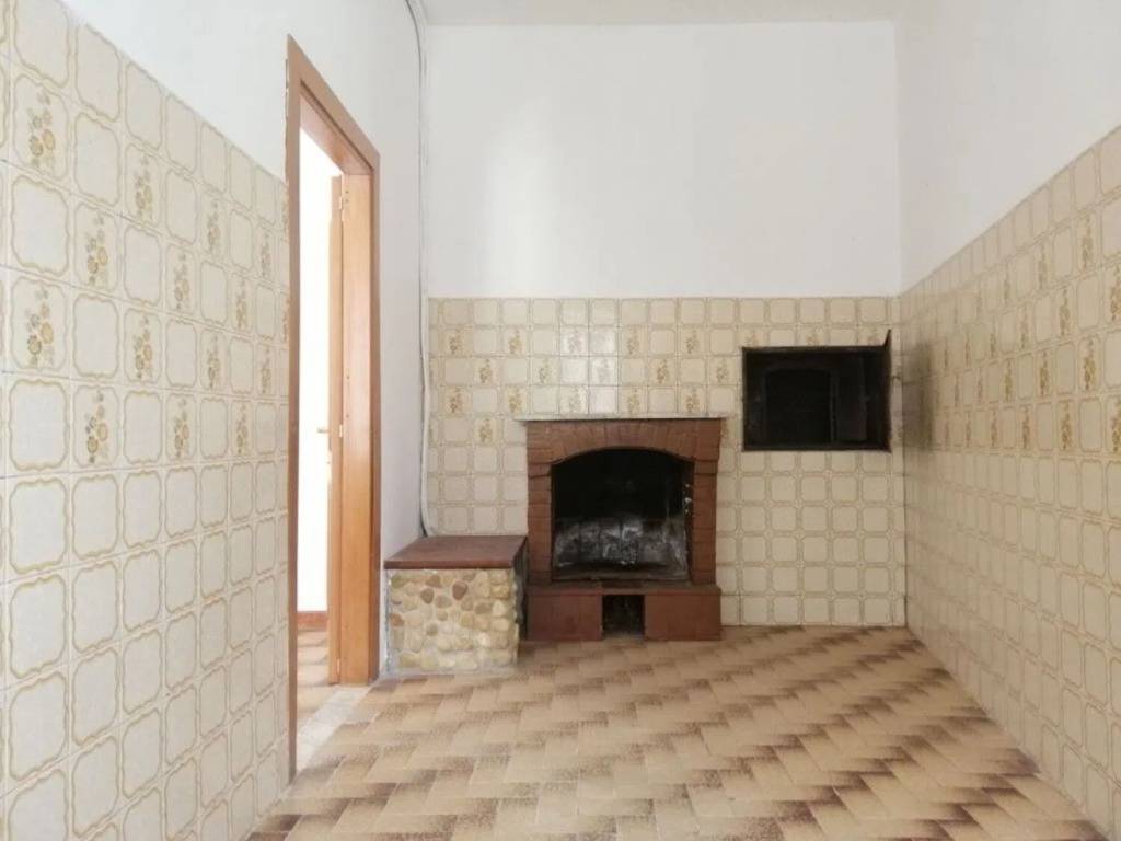 Casa indipendente a Amorosi in Via Puglianello S.N.C. - Foto 2