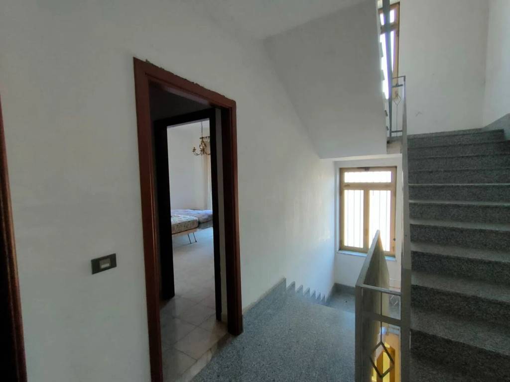 Casa indipendente a Amorosi in Via San Salvatore S.N.C. - Foto 4
