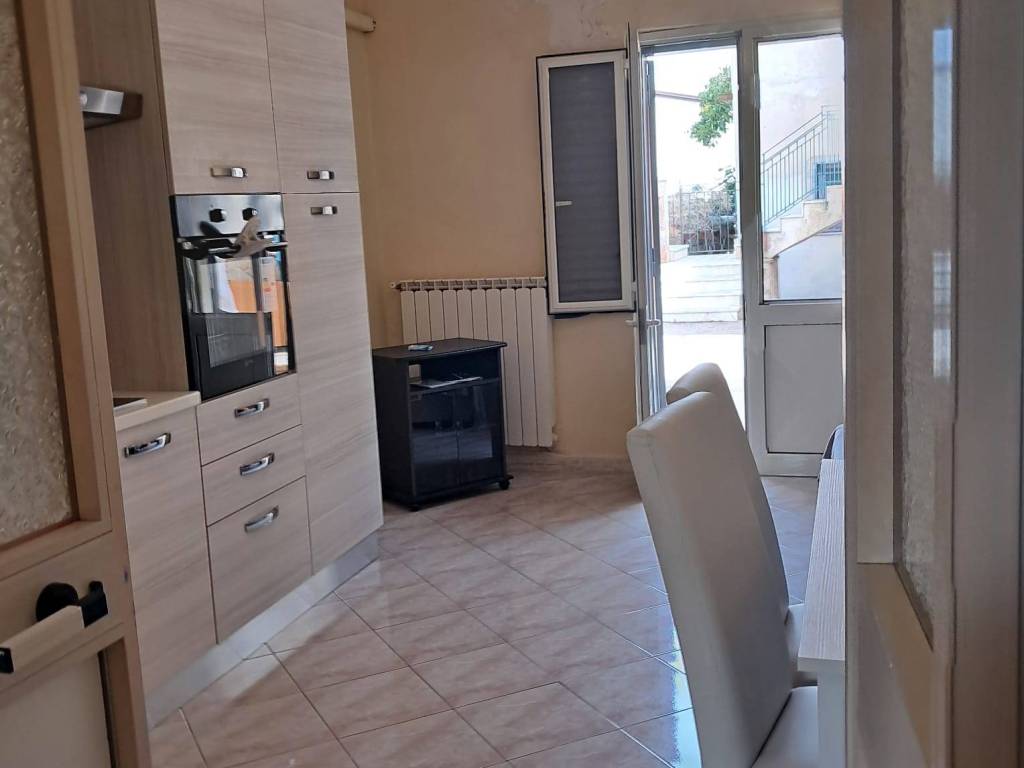Appartamento a Napoli in Via Camillo Guerra, 13 - Foto 2