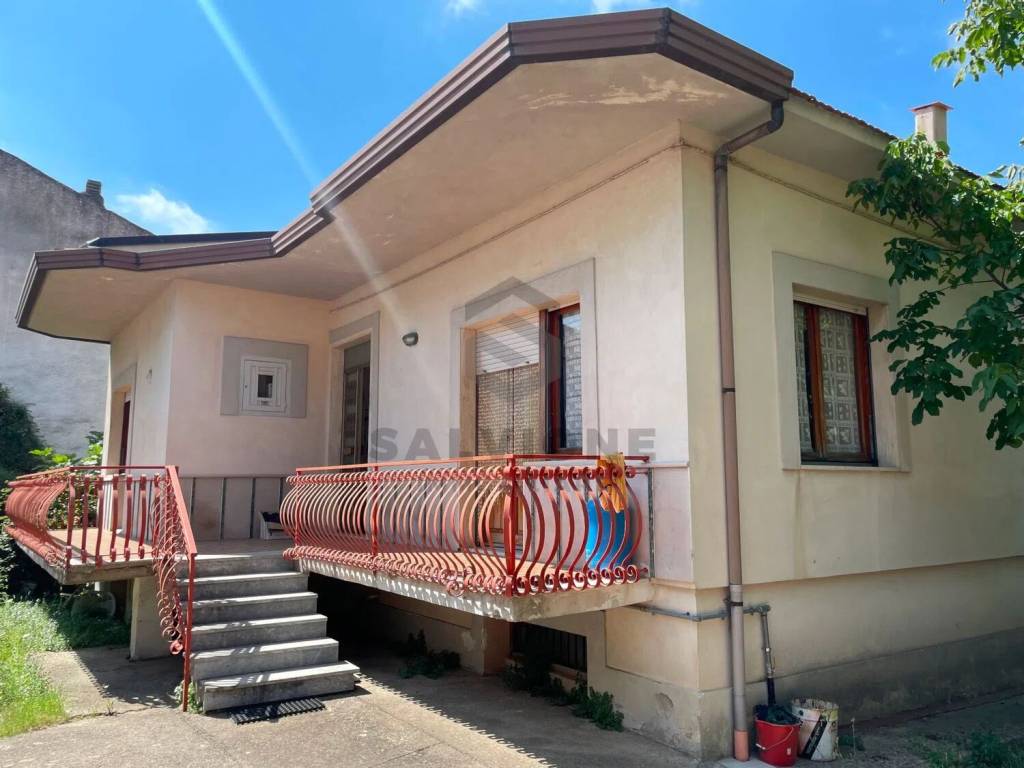 Villa a Frasso telesino in Via Bianca Erba - Foto 5