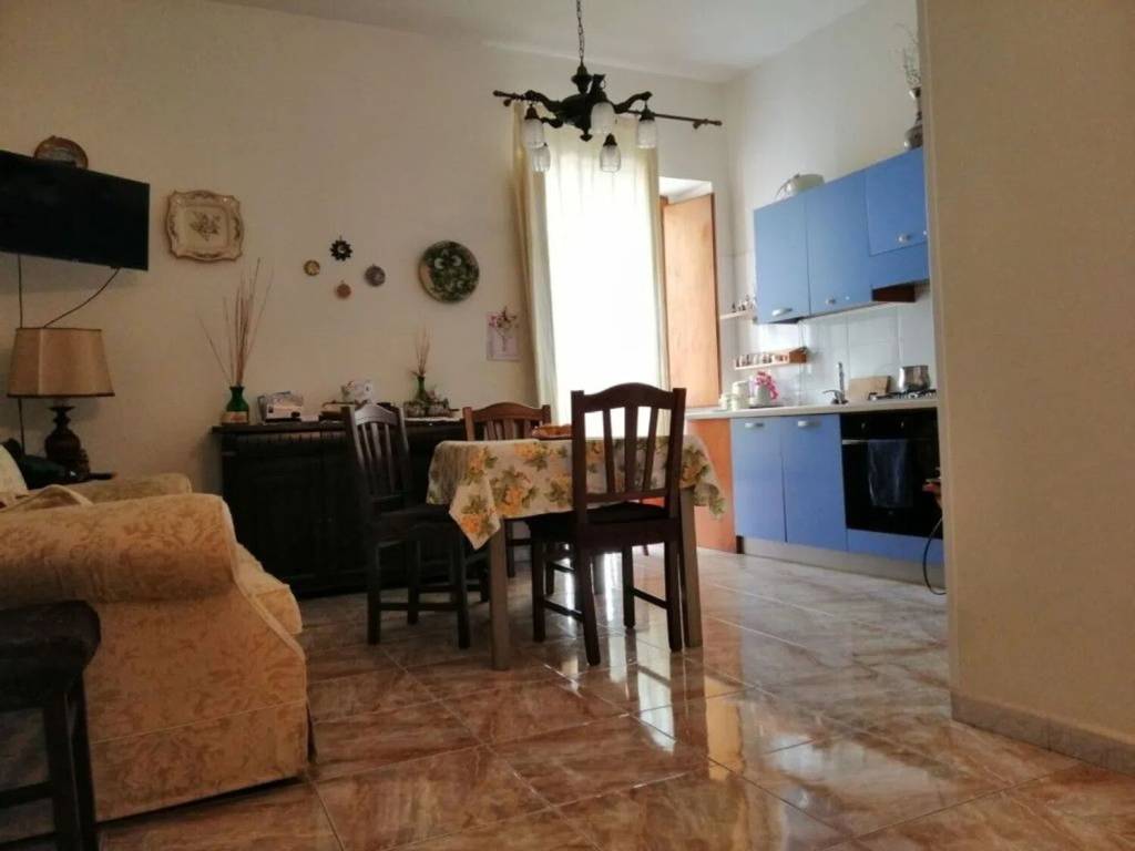 Villa a Amorosi in Via Volturno - Foto 3