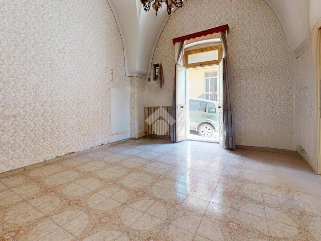 Casa indipendente a Oria in Via Puccini angolo via Giolitti - Foto 3