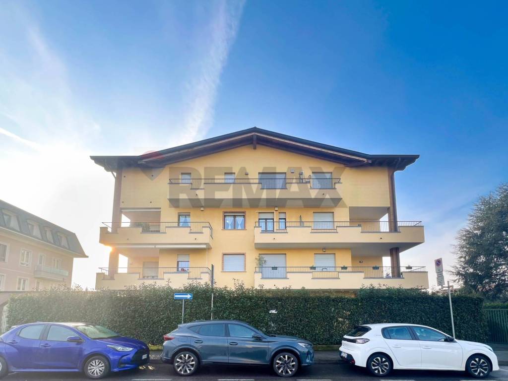 Appartamento a Seregno in VIA CORSICA, 9 - Foto 3