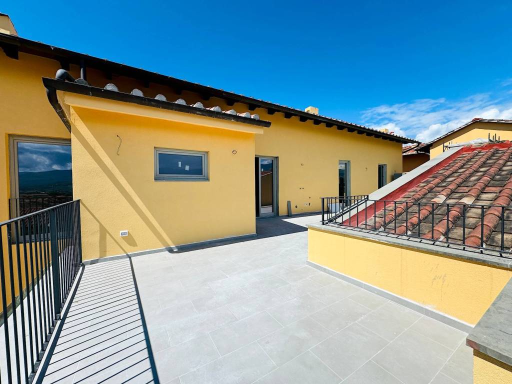 Attico / mansarda a Pistoia in Via 26 Aprile - Foto 5