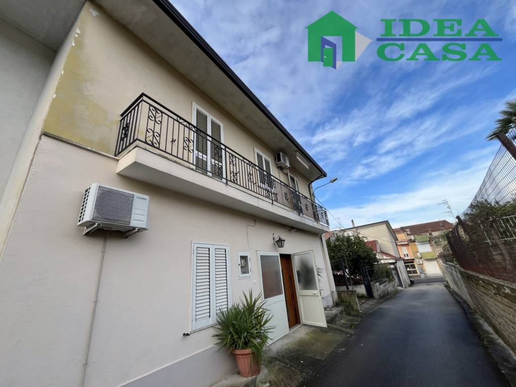 Casa indipendente a Pastorano in Corso Italia - Foto 2