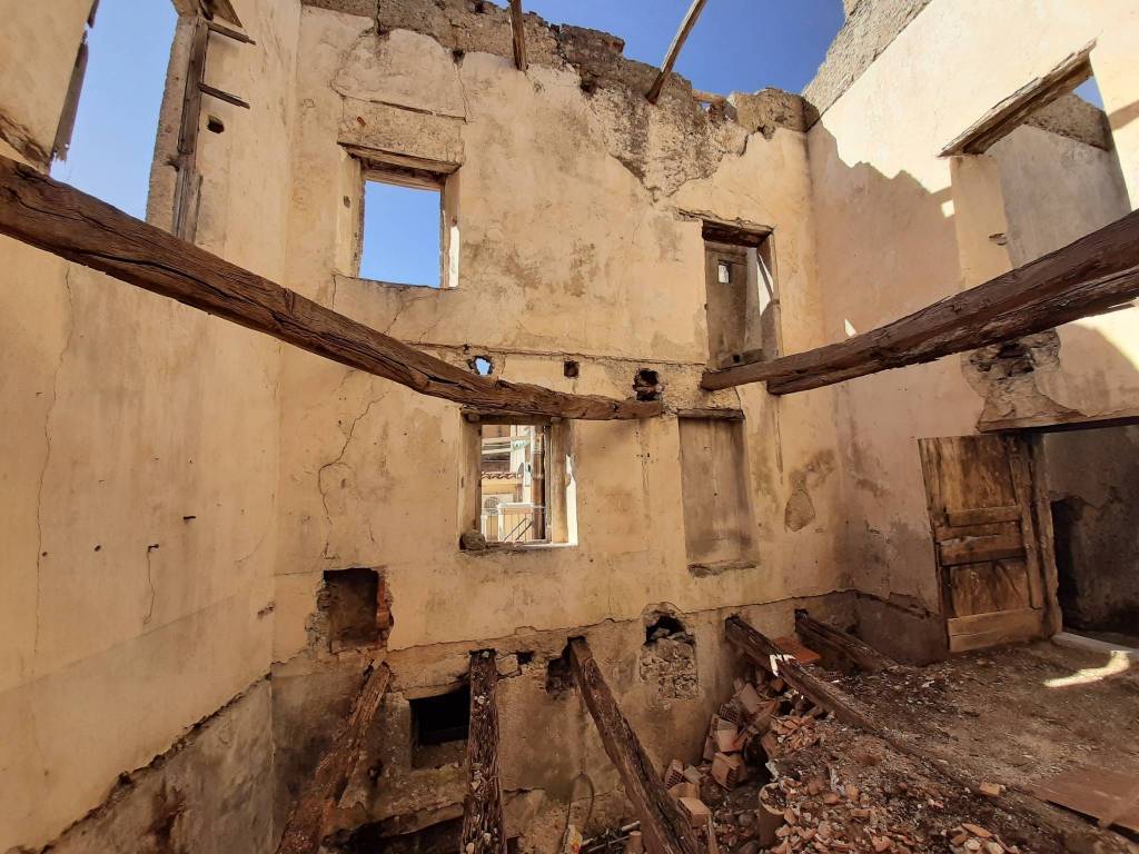Palazzo / stabile a Scalea in Via Municipale, 21 - Foto 3