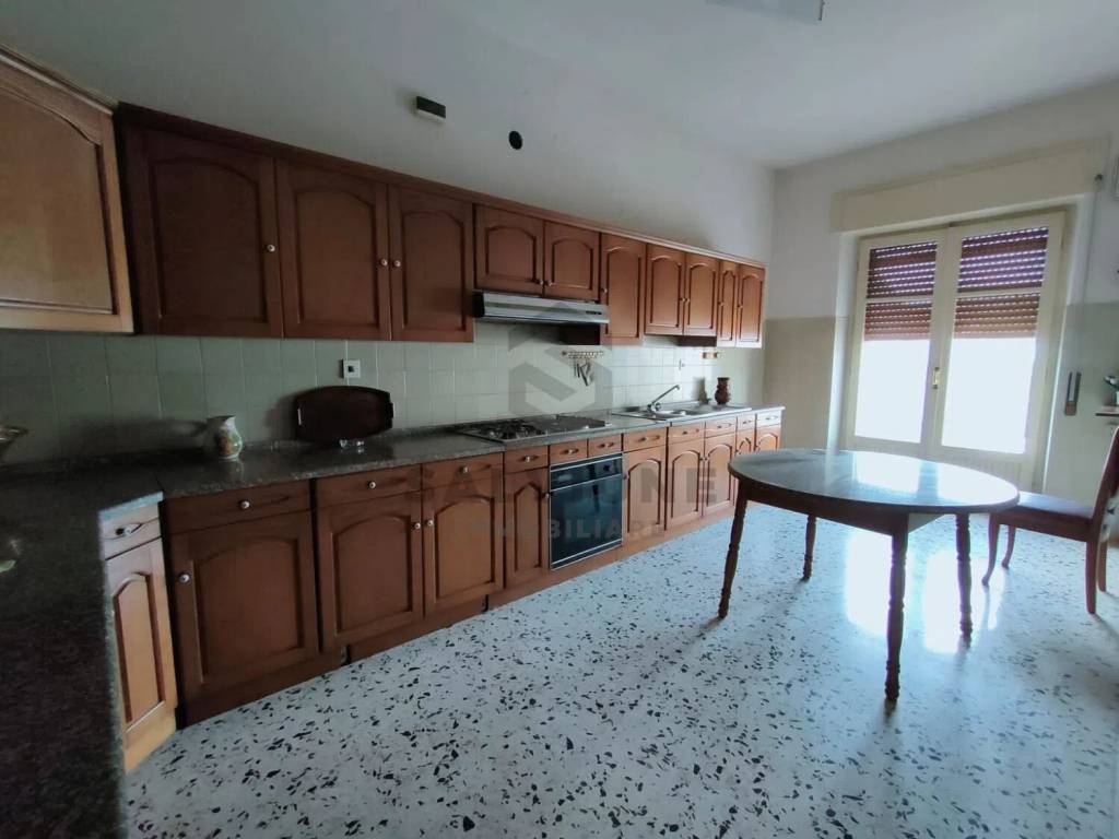 Casa indipendente a Amorosi in Via Calore - Foto 2