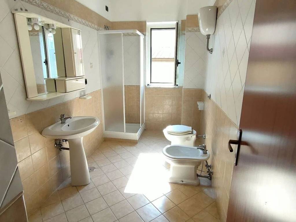 Villa a Telese terme in Via Peratonda S.N.C. - Foto 4