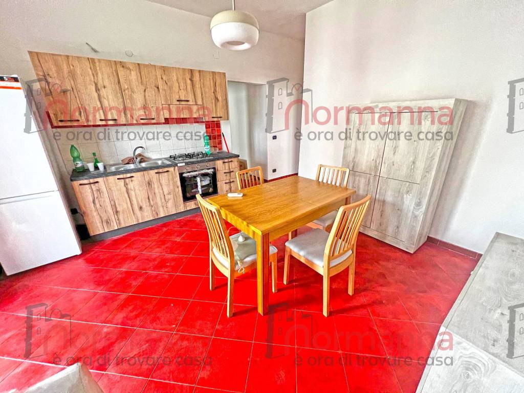 Appartamento a Aversa in Via dell'Archeologia - Foto 2