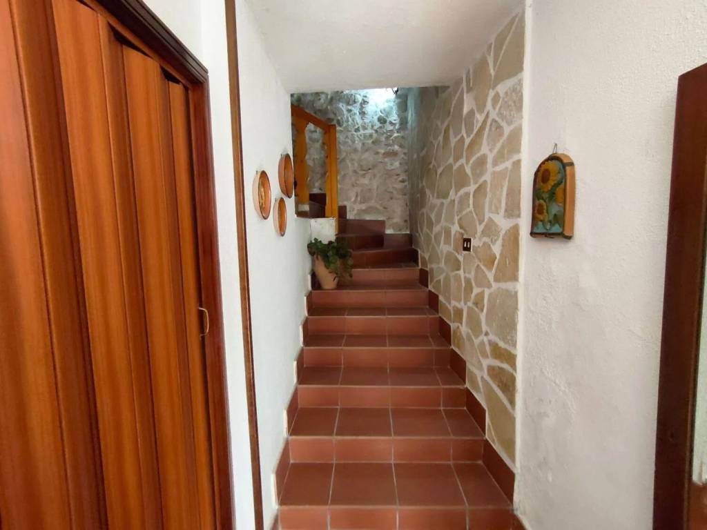 Villa a Cusano mutri in Rione Valente S.N.C. - Foto 4