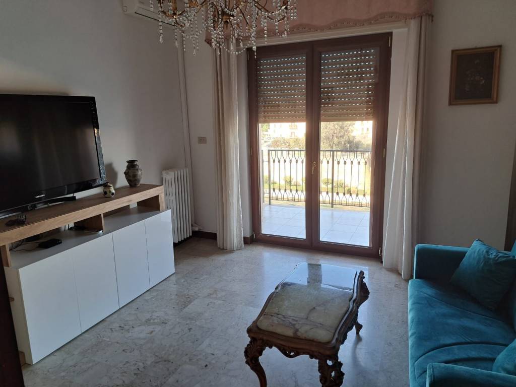 Appartamento a Taranto in Corso Due Mari, 9 - Foto 5