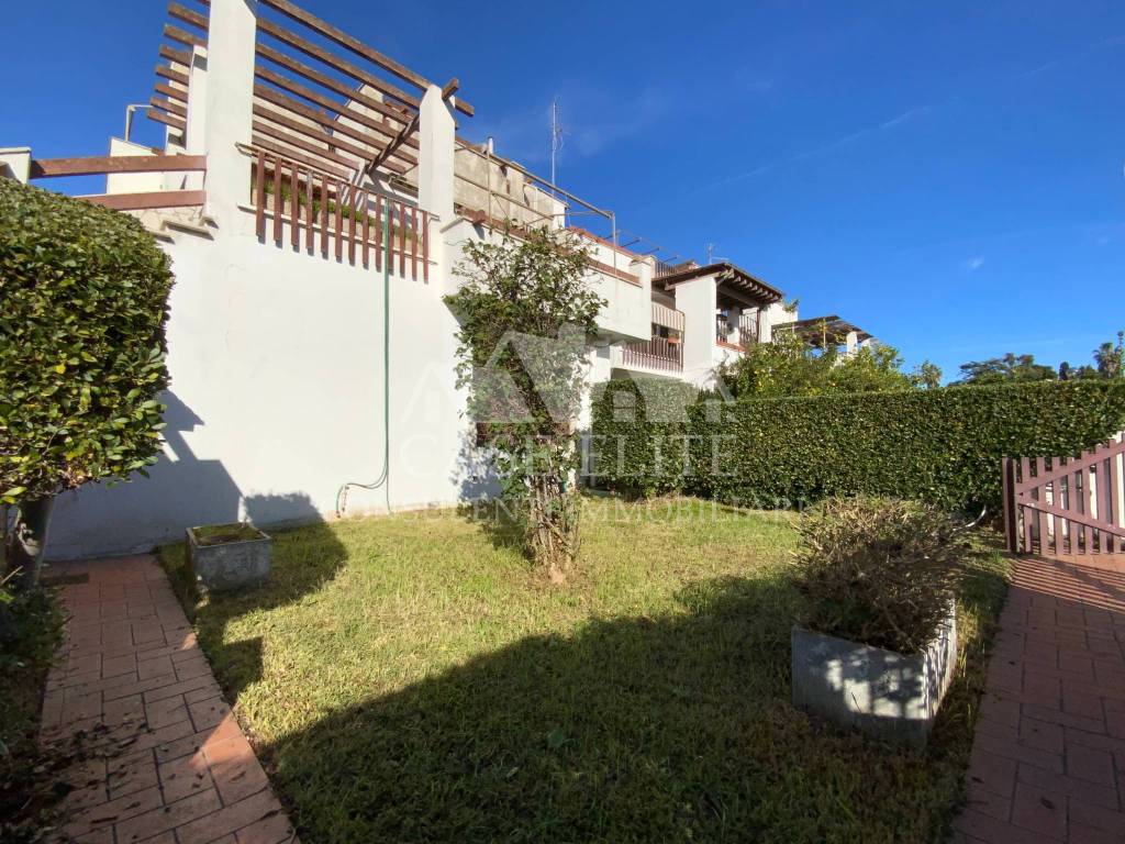 Villa a Ardea in Via Agamennone, 56 - Foto 5