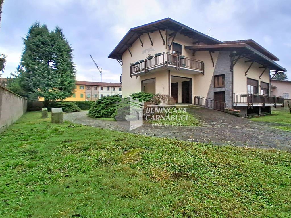 Villa a Arconate in Via Buscate - Foto 2