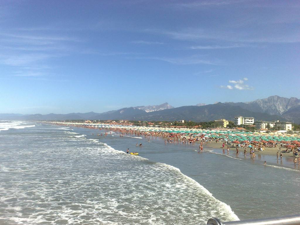 Villa a Pietrasanta in Via Goffredo Mameli, 7 - Foto 3