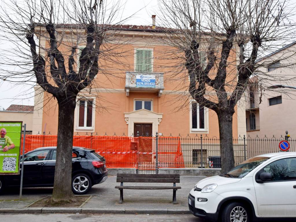 Immobile a Carrù in Piazza Generale Giuseppe Perotti, 10 - Foto 3