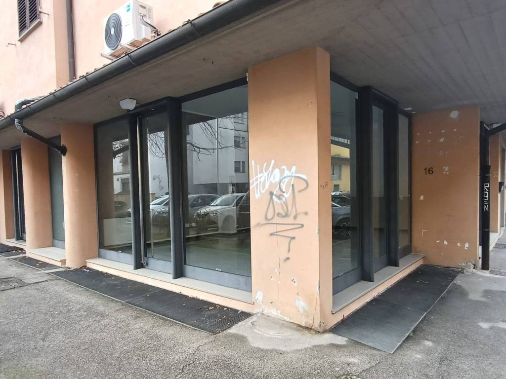 Immobile a Prato in Piazza Giovanni Ciardi - Foto 2