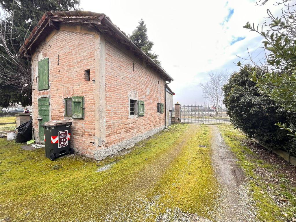 Palazzo / stabile a Modena in Via Silvino Folloni, 130 - Foto 4