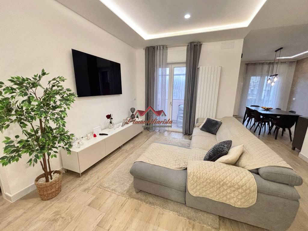 Appartamento a Valenzano in Via Giosuè Carducci - Foto 4