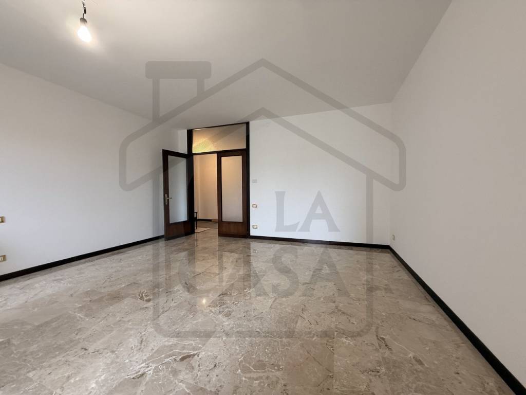 Appartamento a Padova in Piazza Alcide De Gasperi - Foto 2