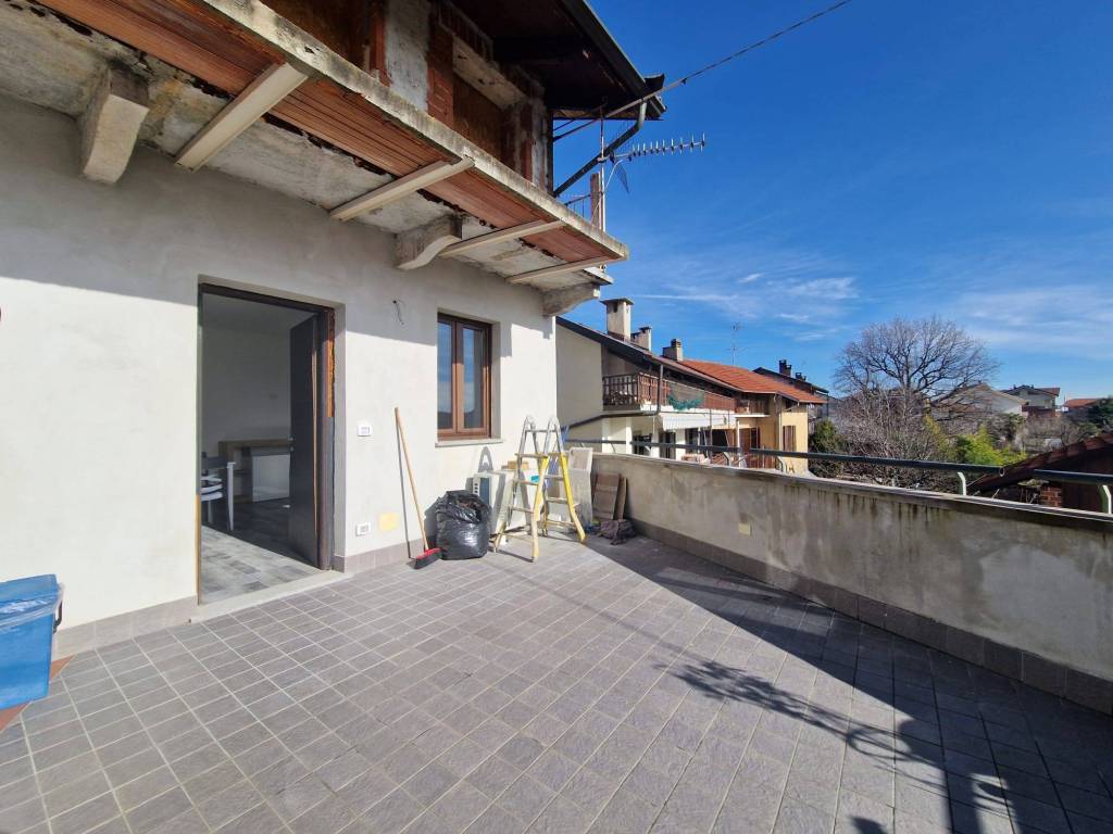 Appartamento a Ciriè in Via Lanzo, 123 - Foto 2