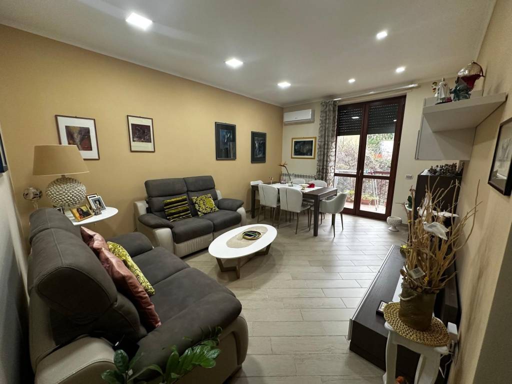 Appartamento a Catanzaro in Viale dei Normanni - Foto 3