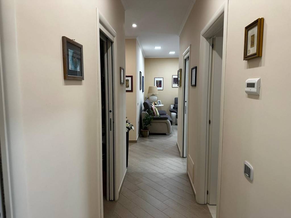 Appartamento a Catanzaro in Viale dei Normanni - Foto 5