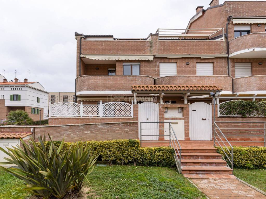 Appartamento a Livorno in Via Svizzera - Foto 3