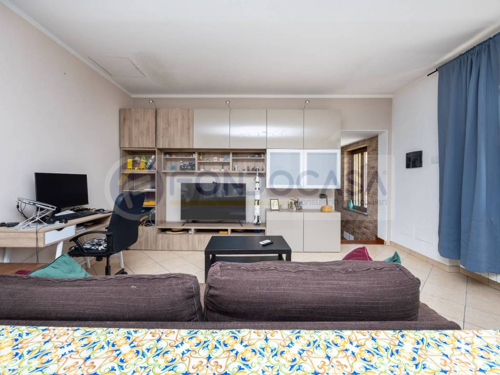 Appartamento a Rho in Via Giacomo Matteotti, 69 - Foto 4