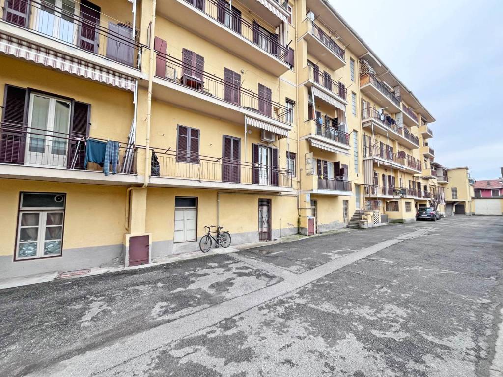 Appartamento a Pinerolo in VIALE CASTELFIDARDO, 13 - Foto 3