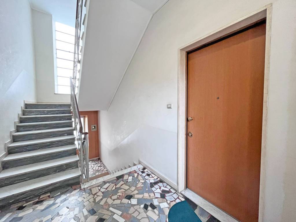 Appartamento a Pinerolo in VIALE CASTELFIDARDO, 13 - Foto 5