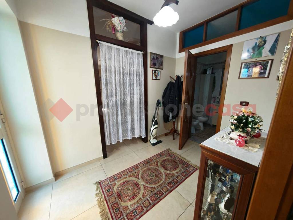 Casa indipendente a Mondragone in via bovio , snc - Foto 5