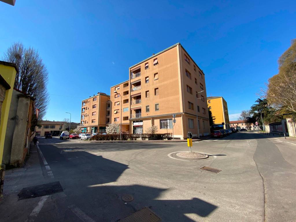 Appartamento a Pioltello in Via Roma, 41 - Foto 2