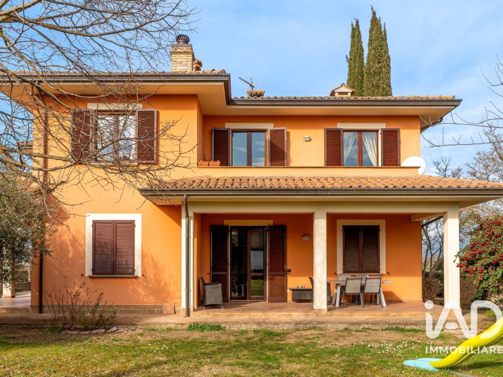 Villa a Spello in Via Adige, 2 - Foto 3