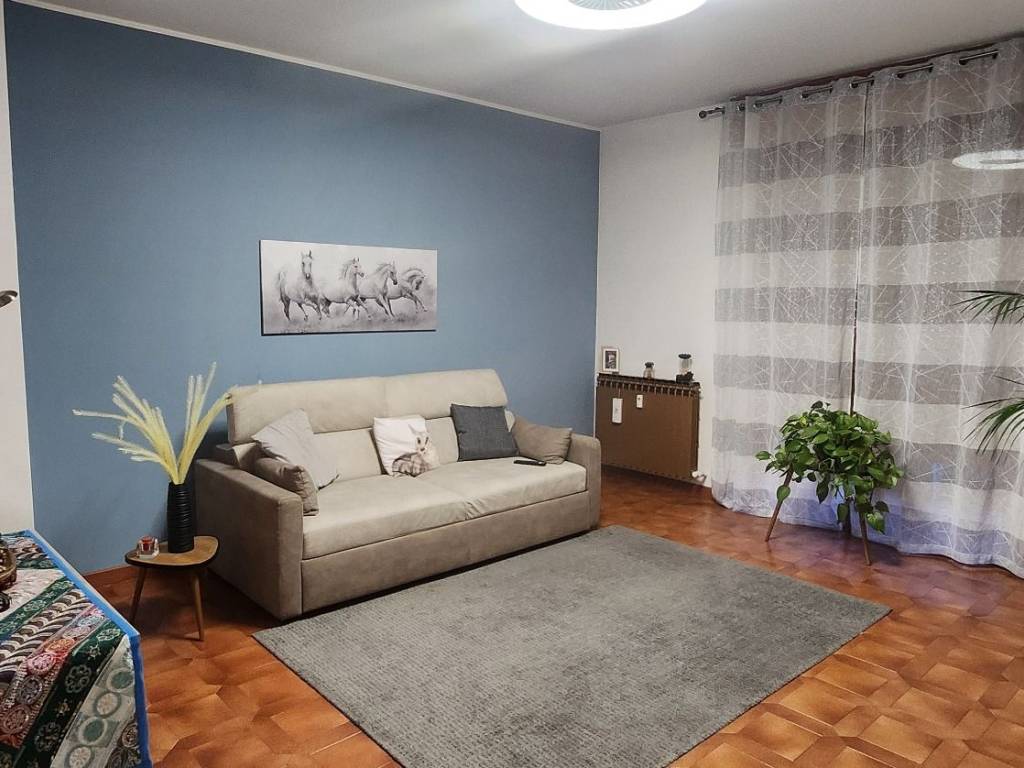 Appartamento a Busto arsizio in Viale Cadore, 7 - Foto 2