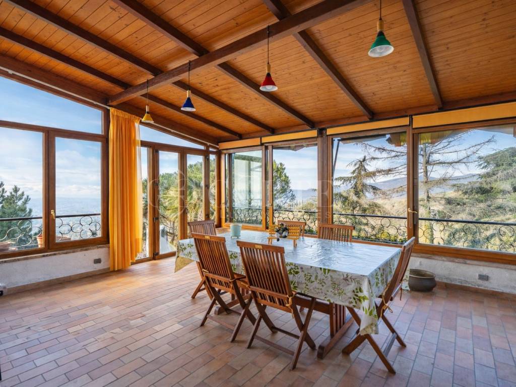 Villa a Tuoro sul trasimeno in Via Palazzo - Foto 4