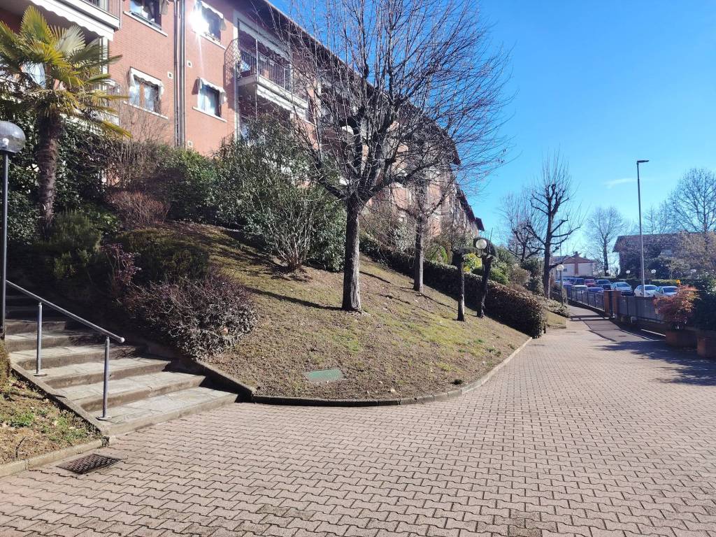 Appartamento a Moncalieri in Strada delle Margherite - Foto 4