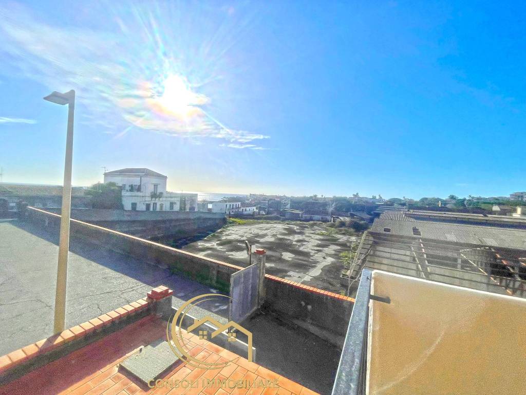 Appartamento a Acireale in Via Altarellazzo - Foto 3