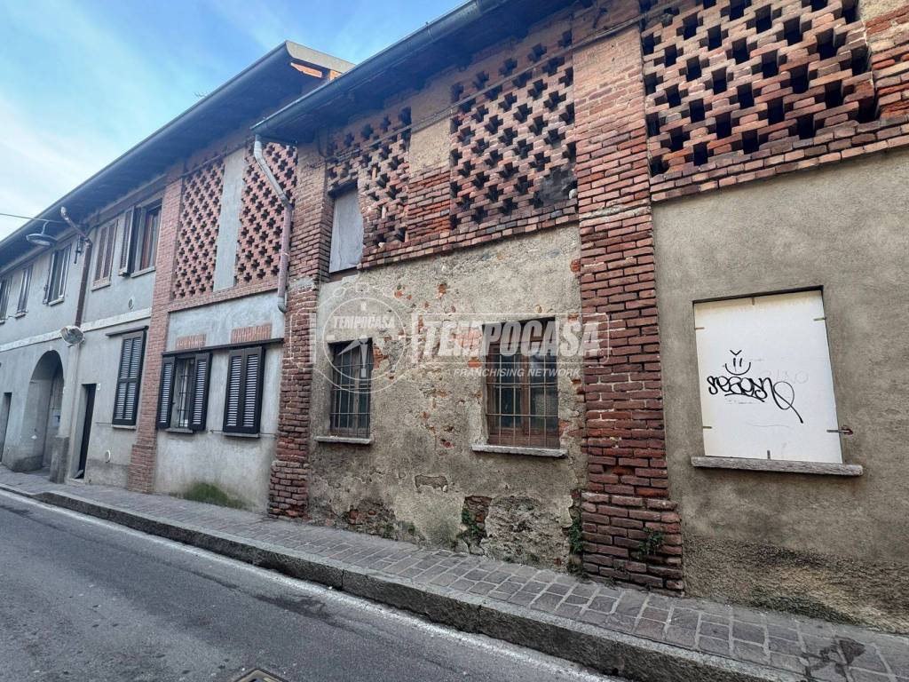 Rustico / casale a Biassono in Via Umberto I 18 - Foto 2