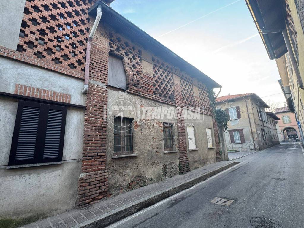 Rustico / casale a Biassono in Via Umberto I 18 - Foto 3