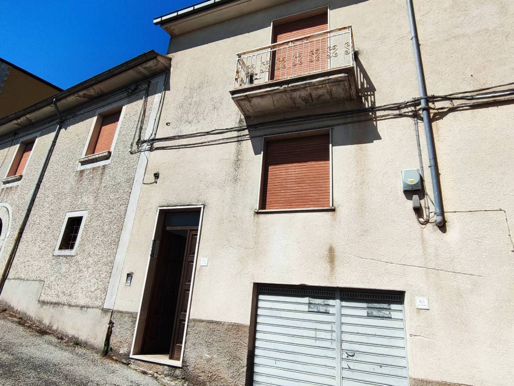 Casa indipendente a Montella in Via Cisterna, 84 - Foto 5