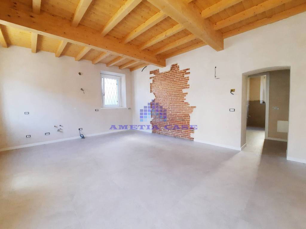 Appartamento a Verderio in Via dei Tre Re - Foto 2