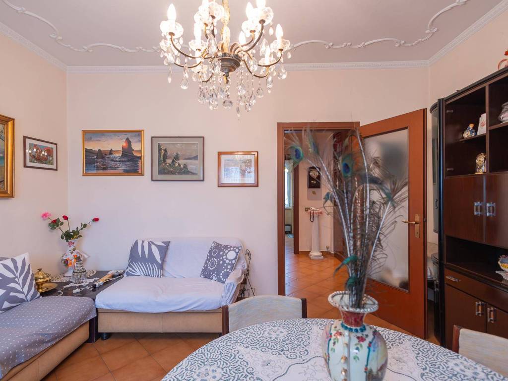 Appartamento a Baranzate in Via Pietro Calvi, 3 - Foto 2