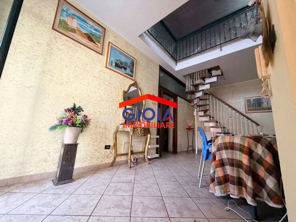 Appartamento a Mondragone in Piazza Umberto I, 12 - Foto 5