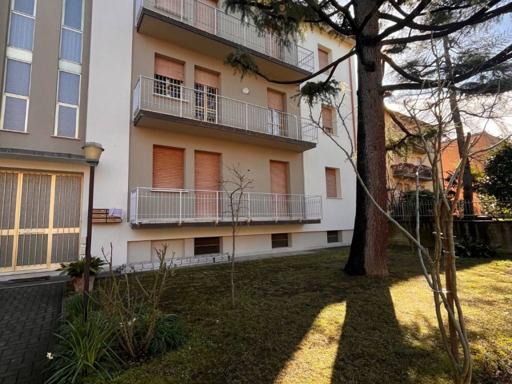 Appartamento a Castel san pietro terme in Via Antonio Pacinotti - Foto 3